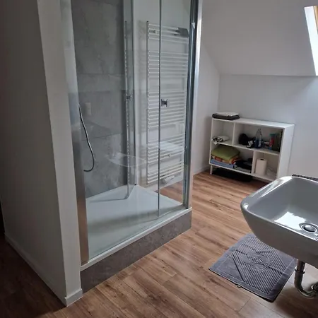 Modern In Du-neudorf Zentral & Location Apartman Duisburg